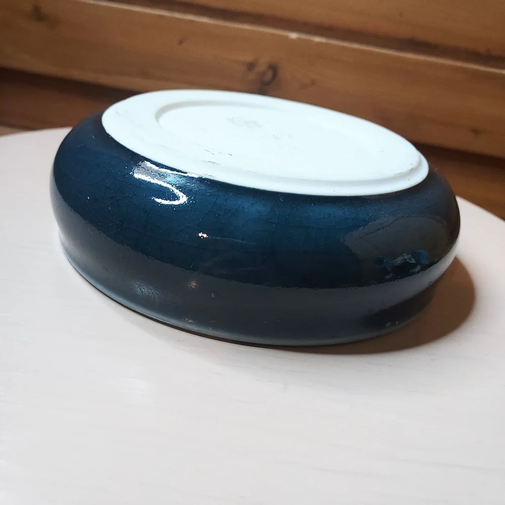 D SHAPIRO Pottery Pet Bowl